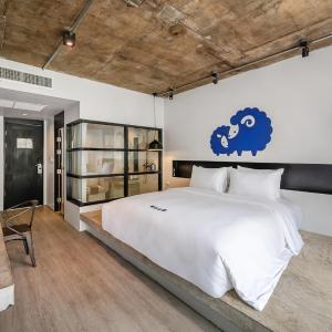 Deluxe Double Room with Sea View