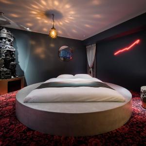 Run of House (Room randomly selected)