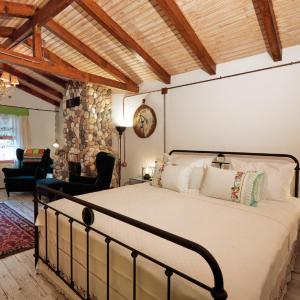 Double Room with Lake View