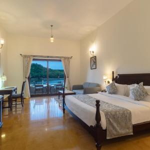 Suite with Private Pool