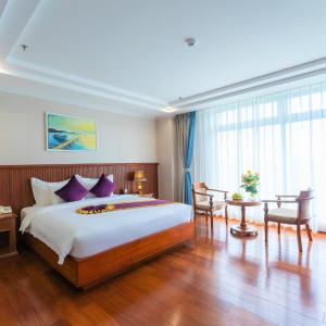 Luxury Double Room with Ocean View