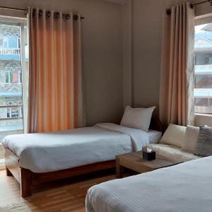 Twin Room with Balcony