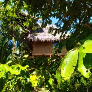 Deluxe Double Room with Side Sea View