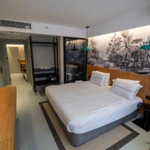 Connected Family Room