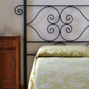 King Room with Spa Bath