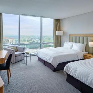 EAST Tower Family Twin Room