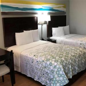 Studio Double Room with Two Double Beds Non-Smoking