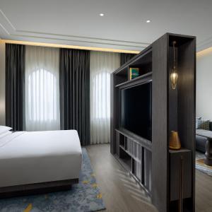 King Room - Club Access