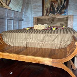 Honeymoon Wooden Suite  with Rice Field  View
