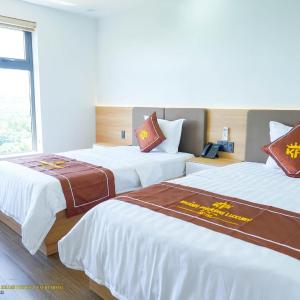 Twin Room with Mountain View