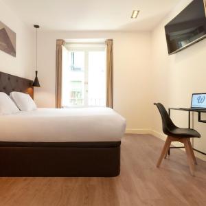 Junior Suite with Balcony