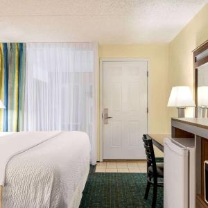 King Room - Non-Smoking