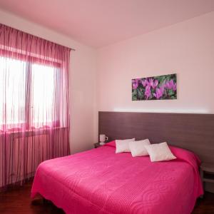 One-Bedroom Apartment with Panoramic View (3 Adults)
