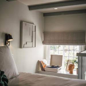 Studio - Split Level