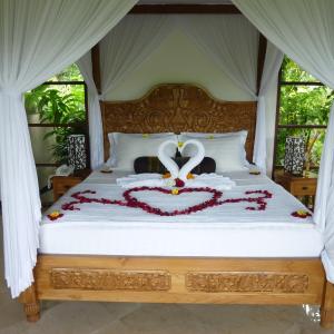 Grand Suite with Valley View
