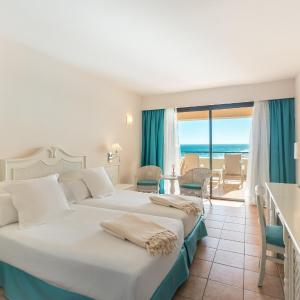 Star Prestige Double Room with Sea View and Executive Lounge Access