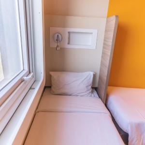 Apartment with Twin Beds