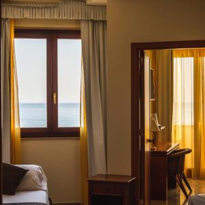 Junior Suite with Sea View