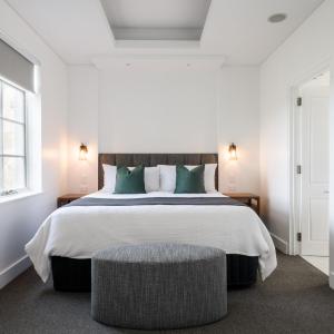 Deluxe Two-Bedroom Suite with Spa Bath - Estate