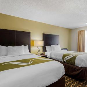 Double Room with Two Double Beds - Smoking