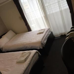 Twin Room - Non-Smoking