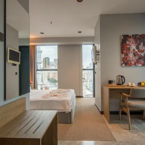 Suite with City View