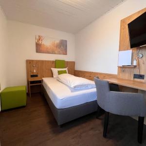 Budget Single Room
