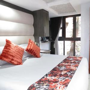 Deluxe Family Suite