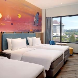 Family Triple Room with City View