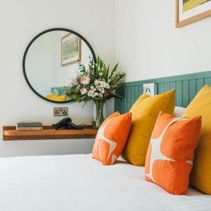 Three Bedroom Meadow Lodge