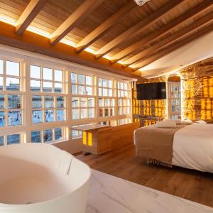 Deluxe Double Room with City View
