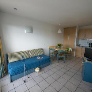 One-Bedroom Apartment (4 Adults)