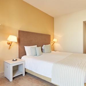 Standard Double Room with Garden View