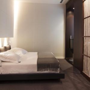 Large Single Room