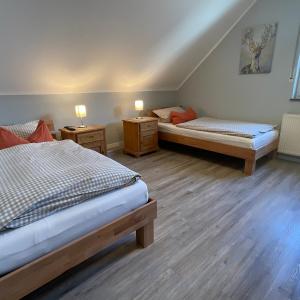 Twin Room with Private Bathroom