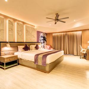 Grand Suite with 15% discount on Spa, Food & Soft Beverage & 25% discount on Salon and 20% on Laundry (Only washing & Ironing) per stay 
