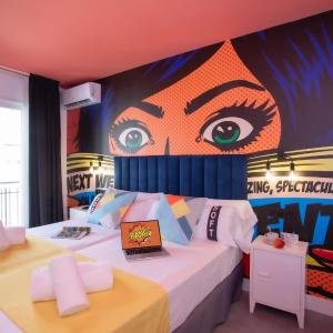 Double Room with Terrace and Street View
