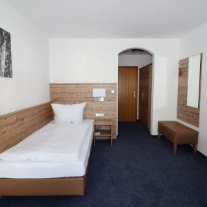 Comfort Single Room