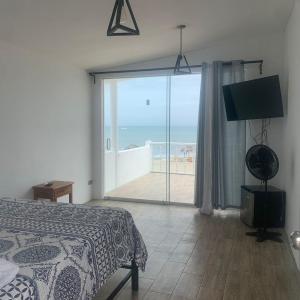 Deluxe Queen Suite