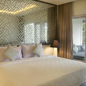 Deluxe Double or Twin Rooms