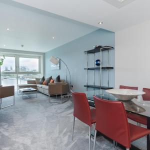 Luxury Apartment with River View 