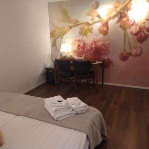 Large Twin Room