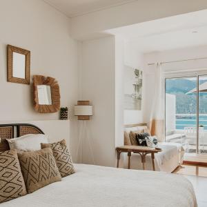 Mini Family Suite with Sea View and Balcony