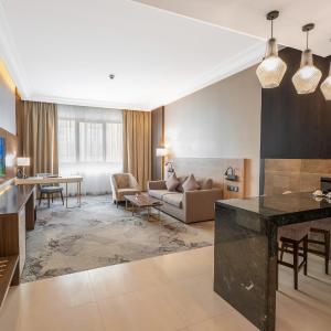 Business Suite