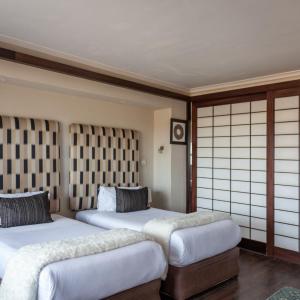 Luxury Twin Chalet with 2 Game Drives