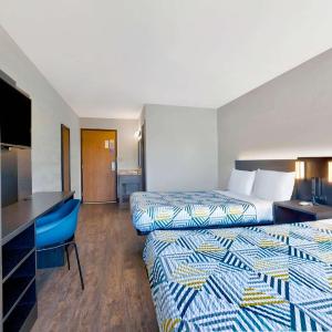 Deluxe Quadruple Room - Non-Smoking