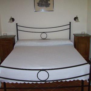 One-Bedroom Apartment with Sofa Bed