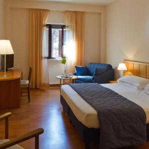 Comfort King Room