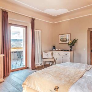 Junior Suite with Mountain View