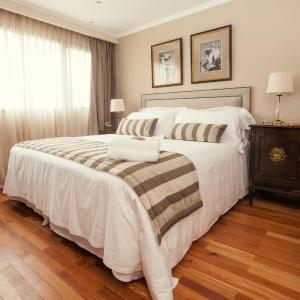 Classic Queen Room